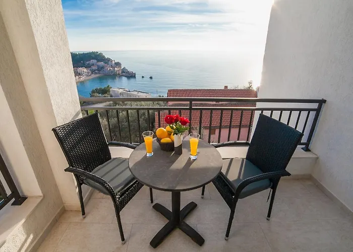 Villa Mona 2