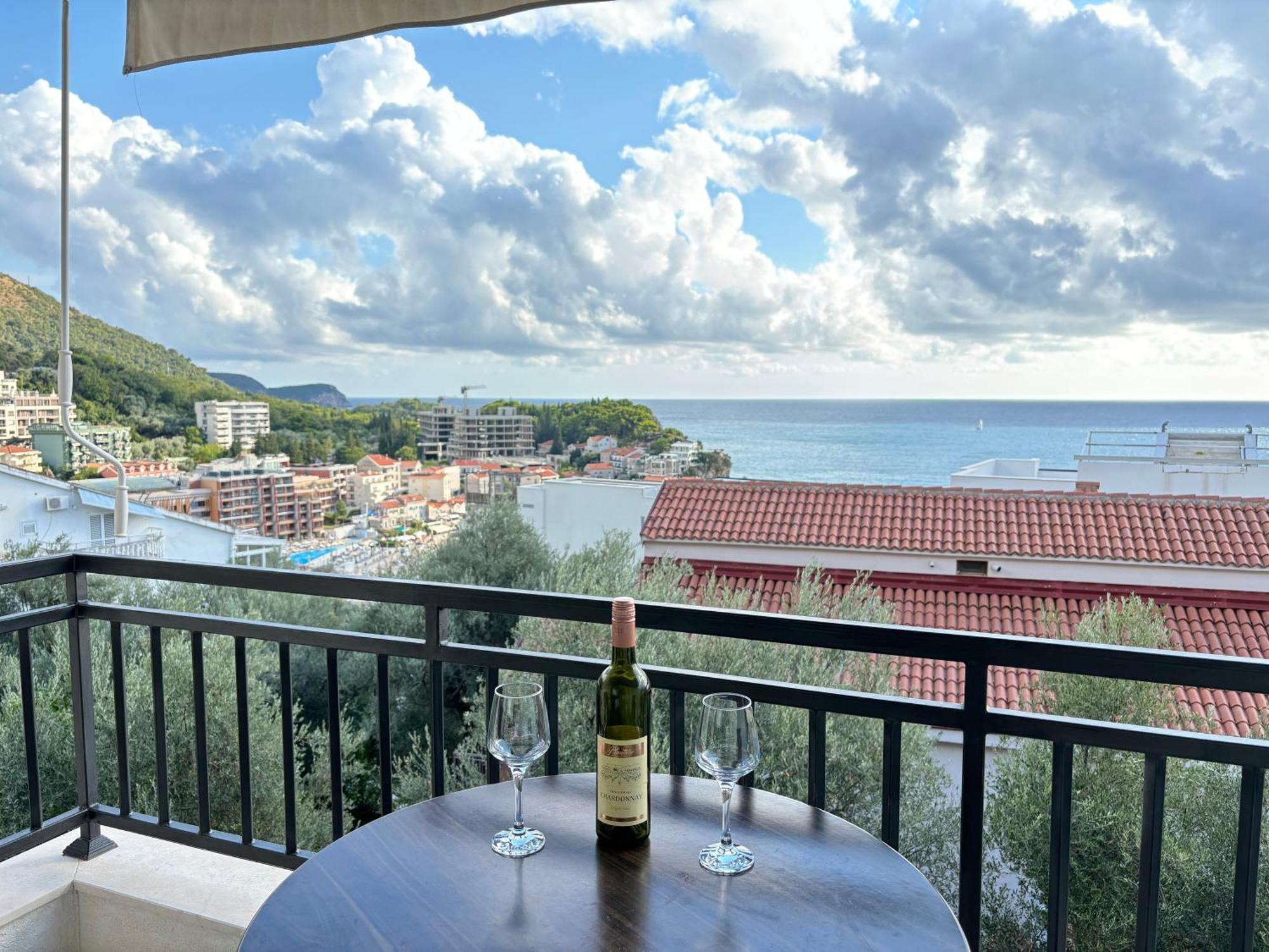 Mona 2 Apartman Budva