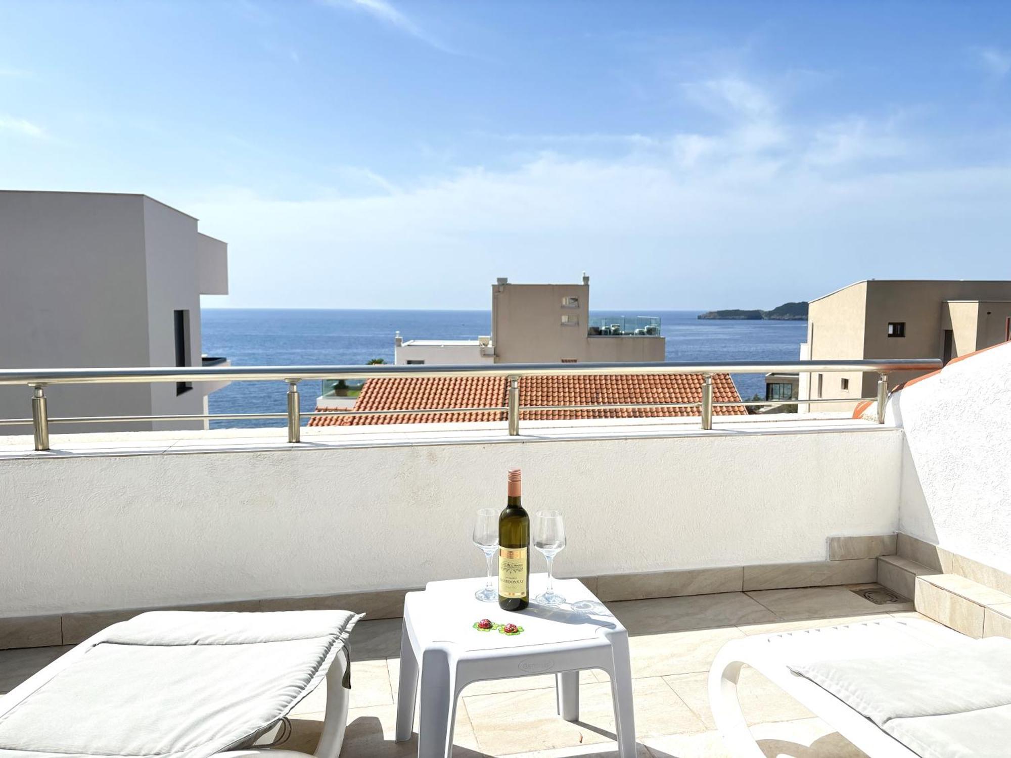 Apartment Mona 2 Budva